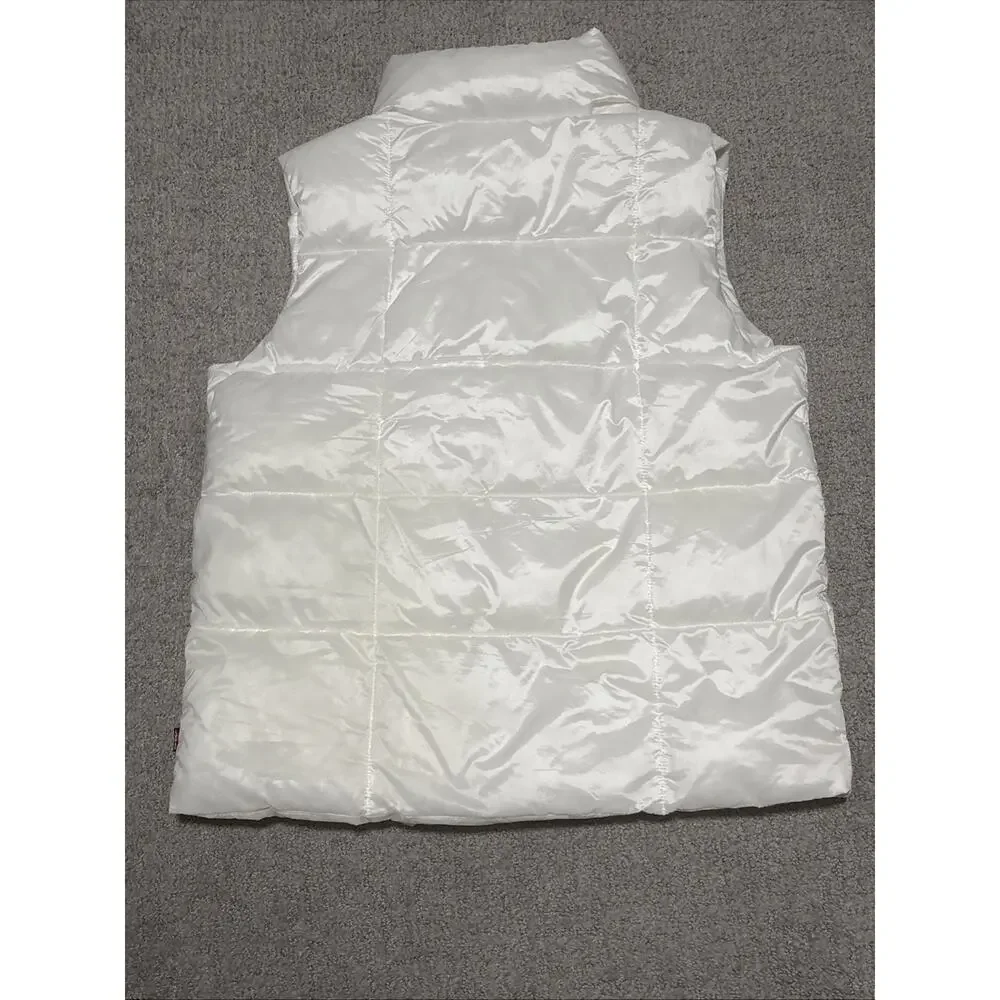 Levi’s Women's Sporty Box Quilted Puffer Vest in white Size XS See Photos
